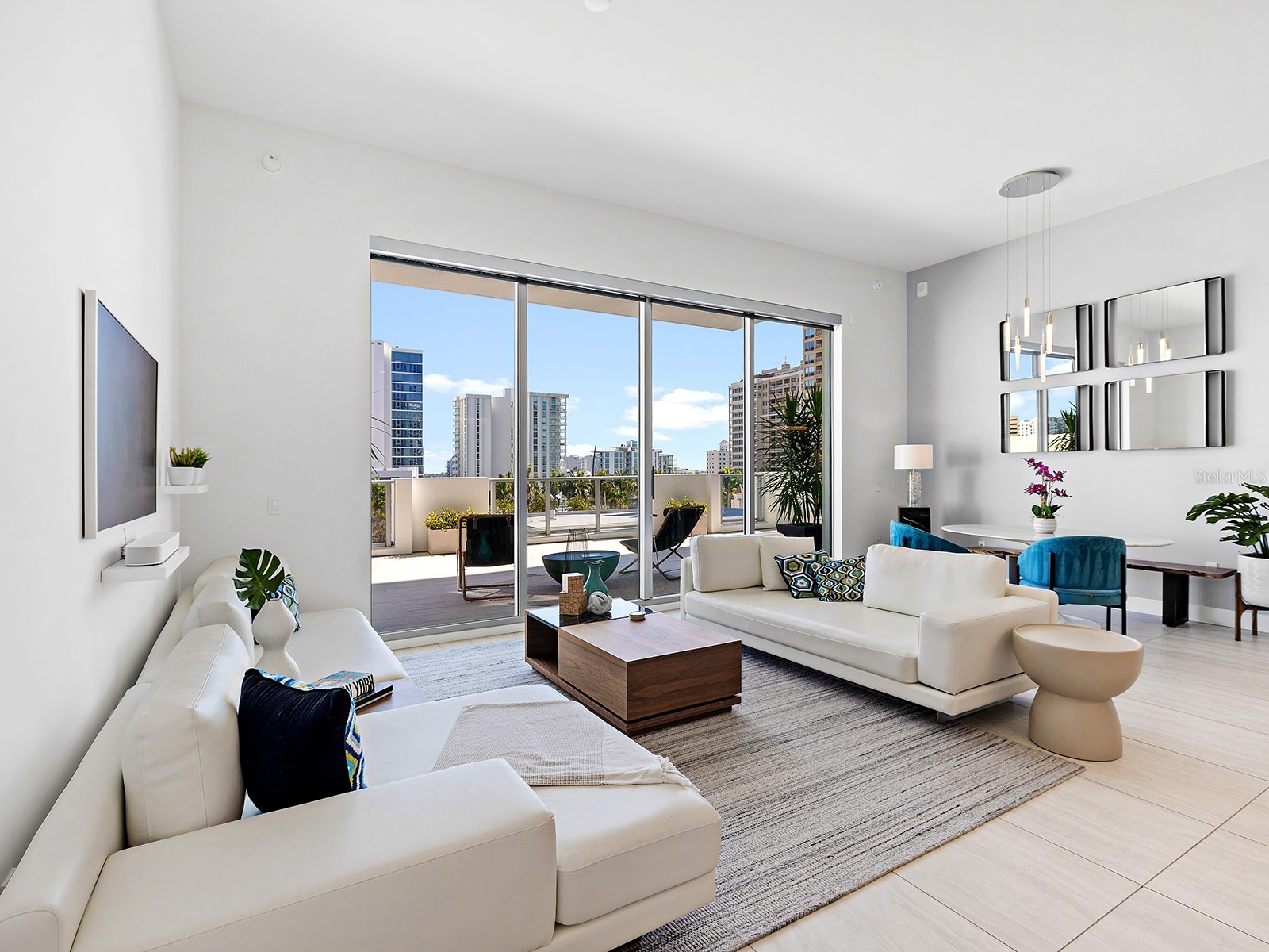 301 Quay Commons #509 Sarasota FL 34236 A4685046 image3