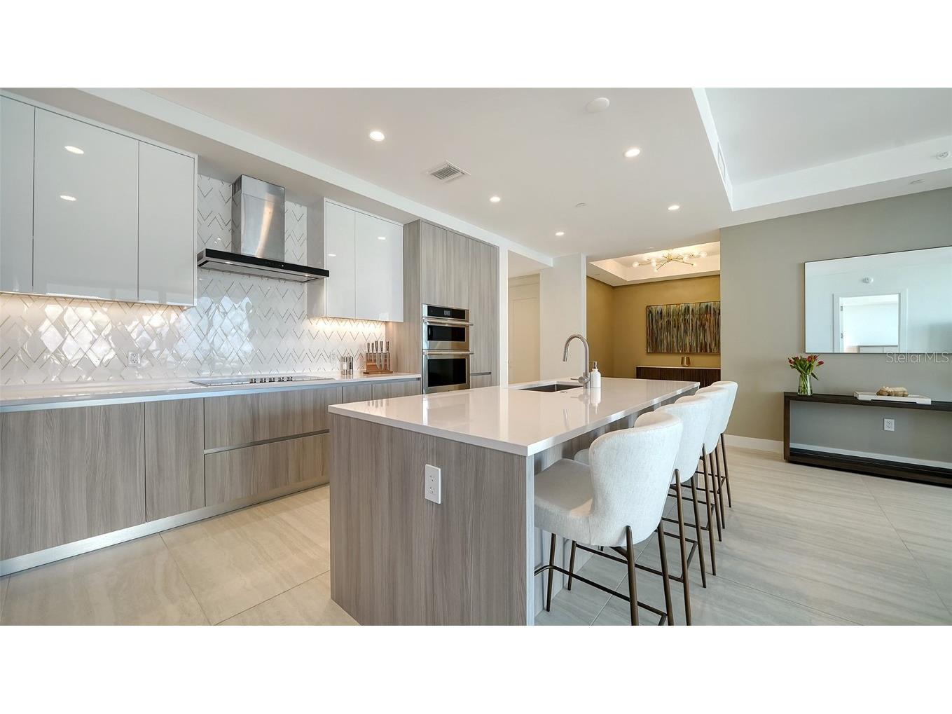 301 Quay Commons Drive #704 Sarasota FL 34236 A4591618 image19