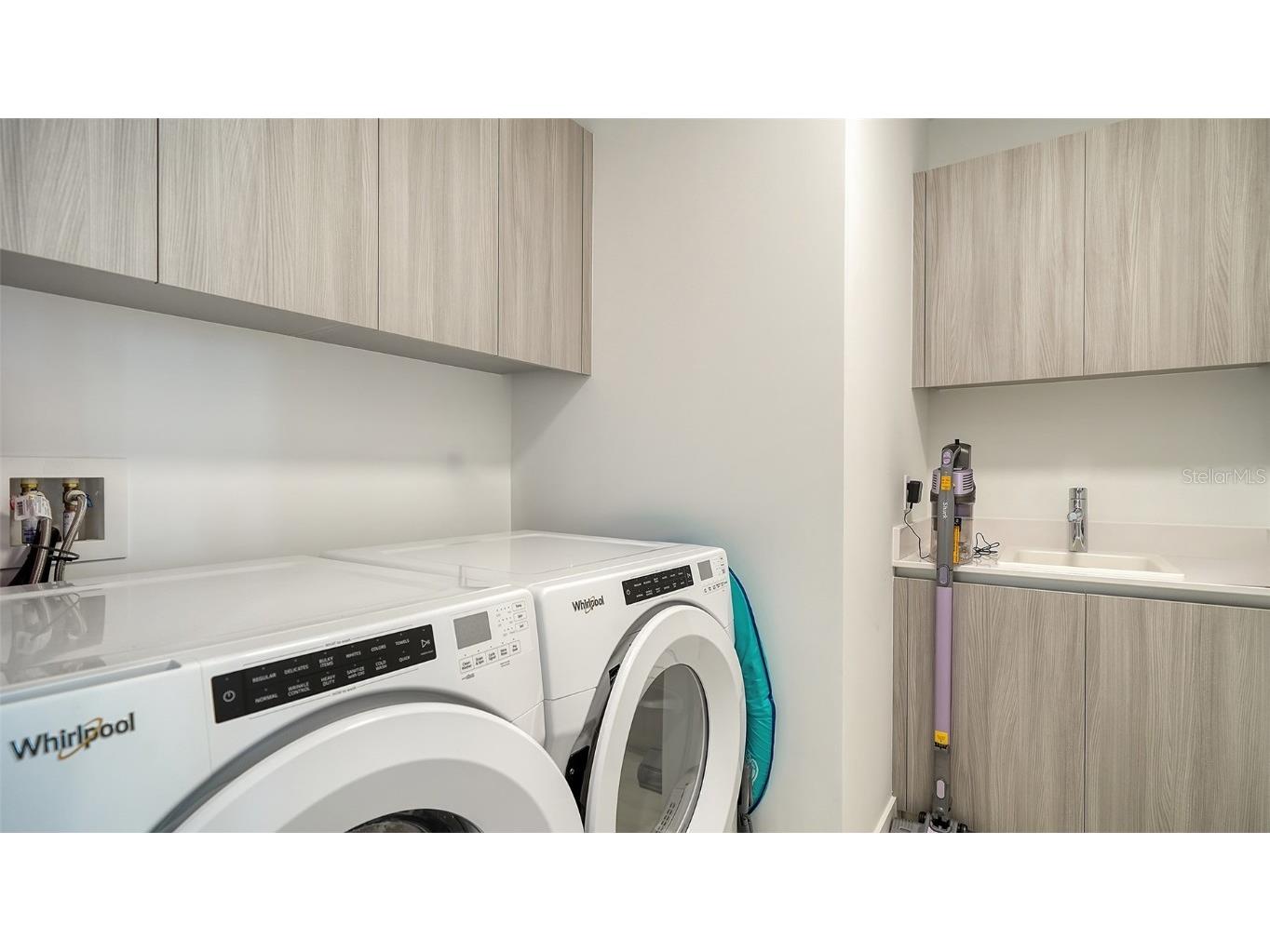 301 Quay Commons Drive #704 Sarasota FL 34236 A4591618 image22