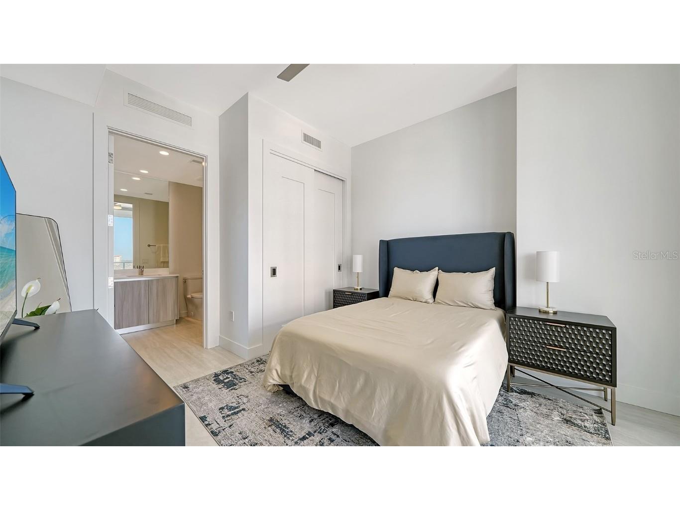 301 Quay Commons Drive #704 Sarasota FL 34236 A4591618 image29