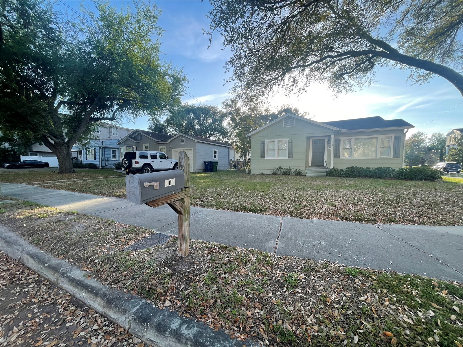 301 S Audubon. Avenue Tampa FL 33609 TB8490790 image1