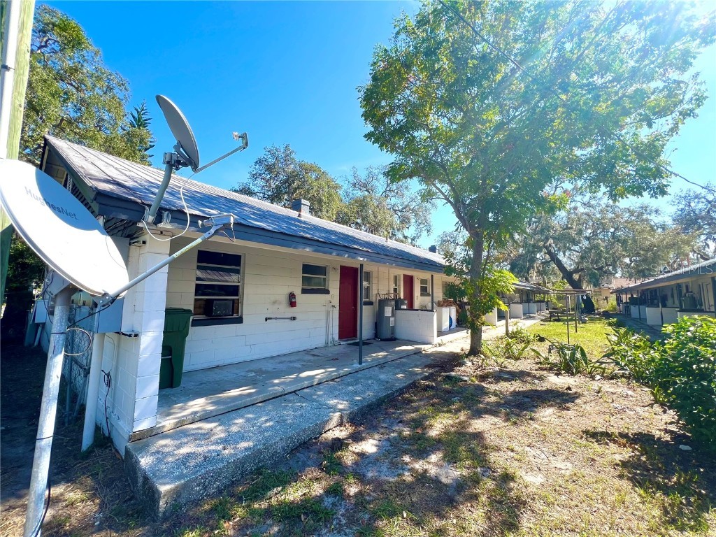 301 S East Street Leesburg FL 34748 O6253611 image6