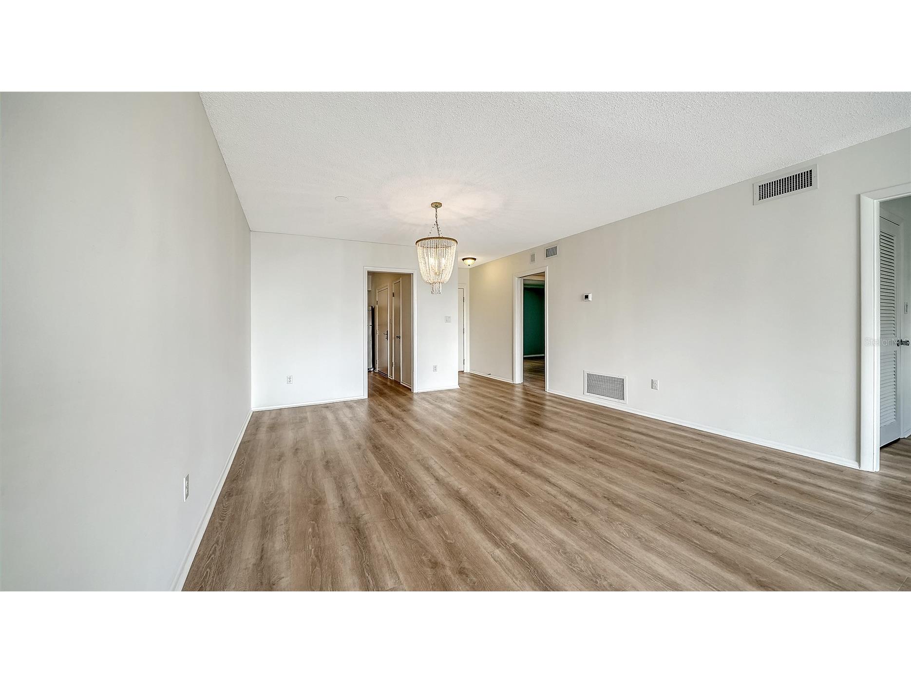 301 S Gulfstream Avenue #303 Sarasota FL 34236 A4682406 image11