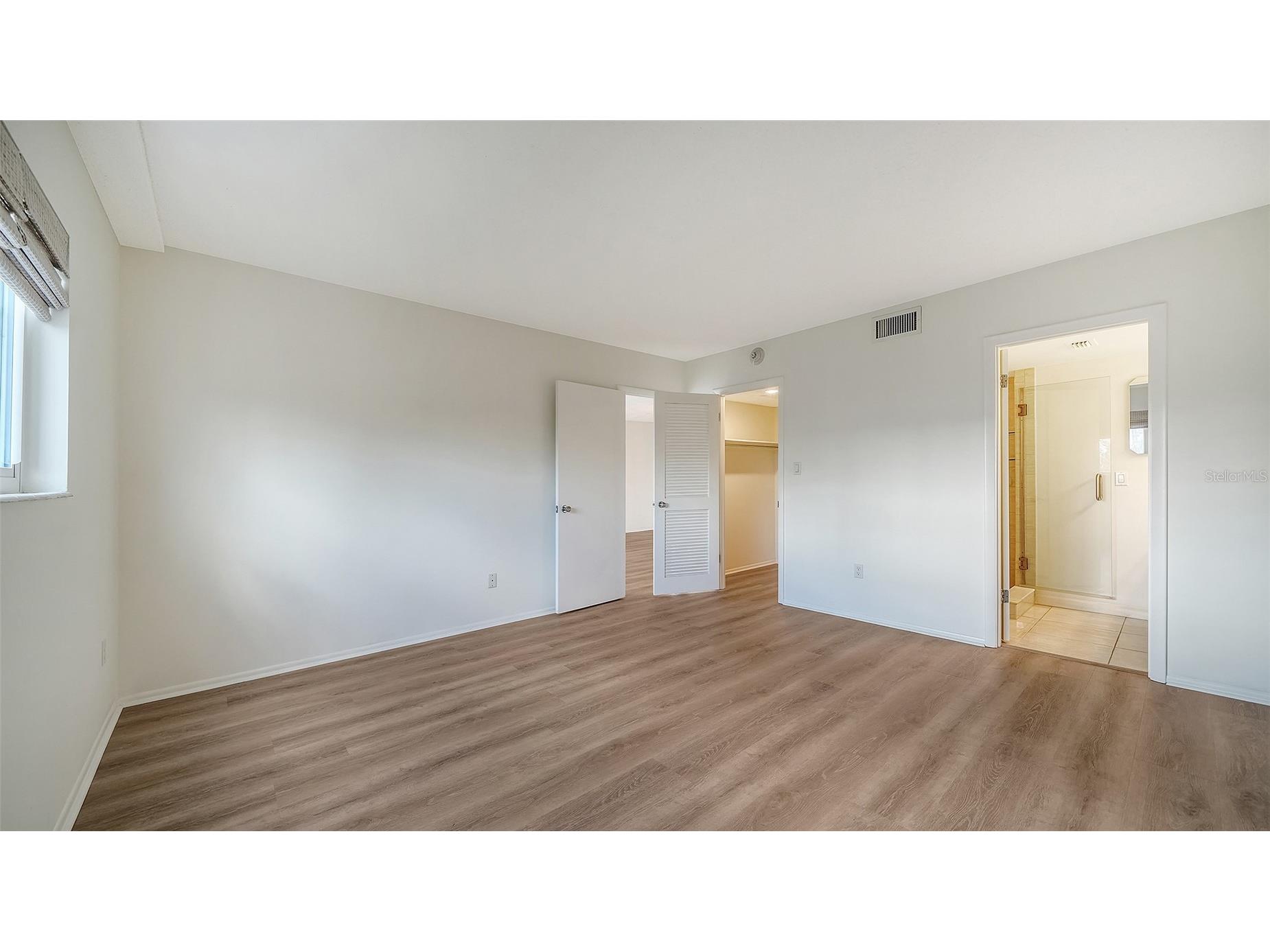 301 S Gulfstream Avenue #303 Sarasota FL 34236 A4682406 image18