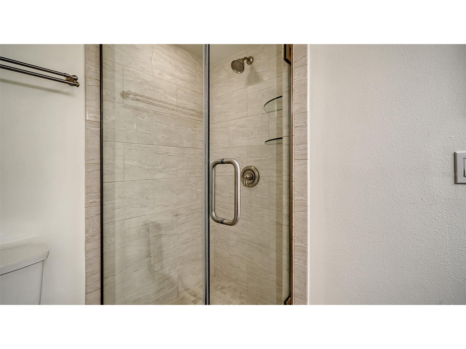 301 S Gulfstream Avenue #303 Sarasota FL 34236 A4682406 image21