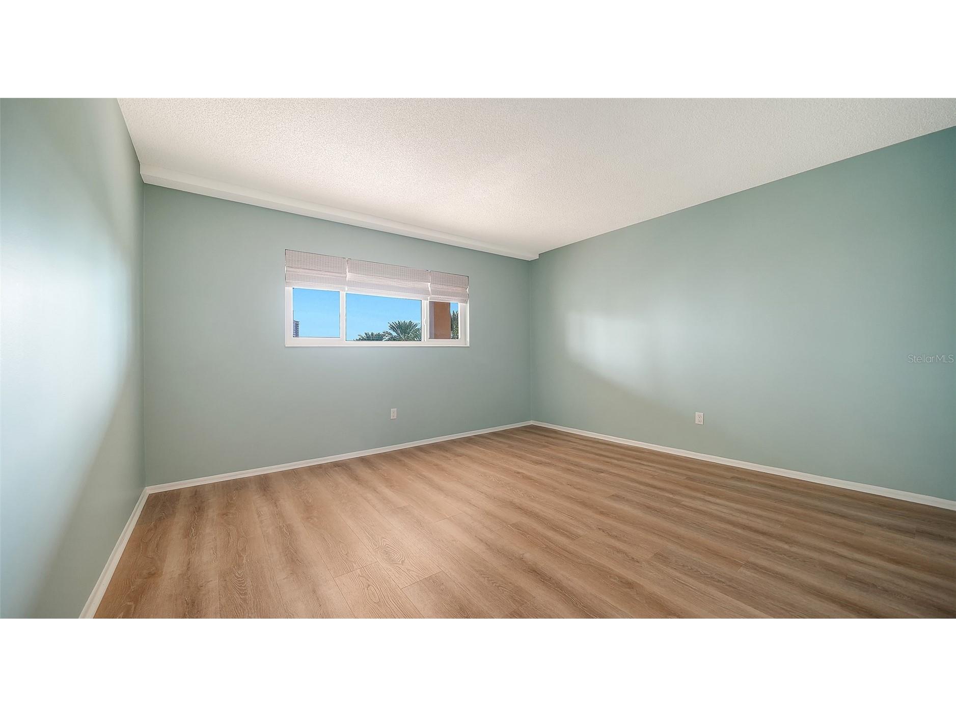 301 S Gulfstream Avenue #303 Sarasota FL 34236 A4682406 image22