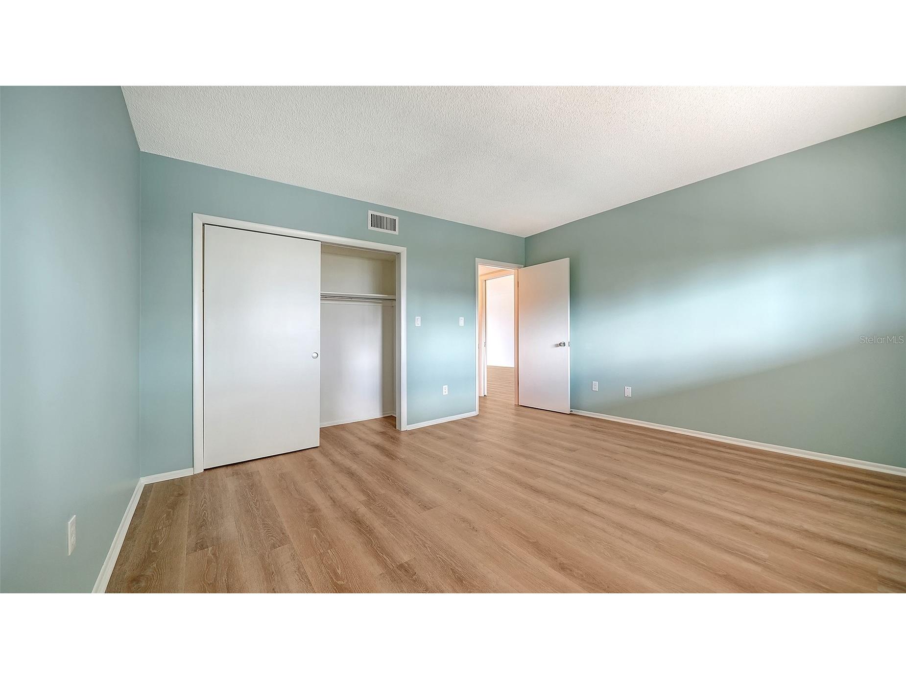 301 S Gulfstream Avenue #303 Sarasota FL 34236 A4682406 image23