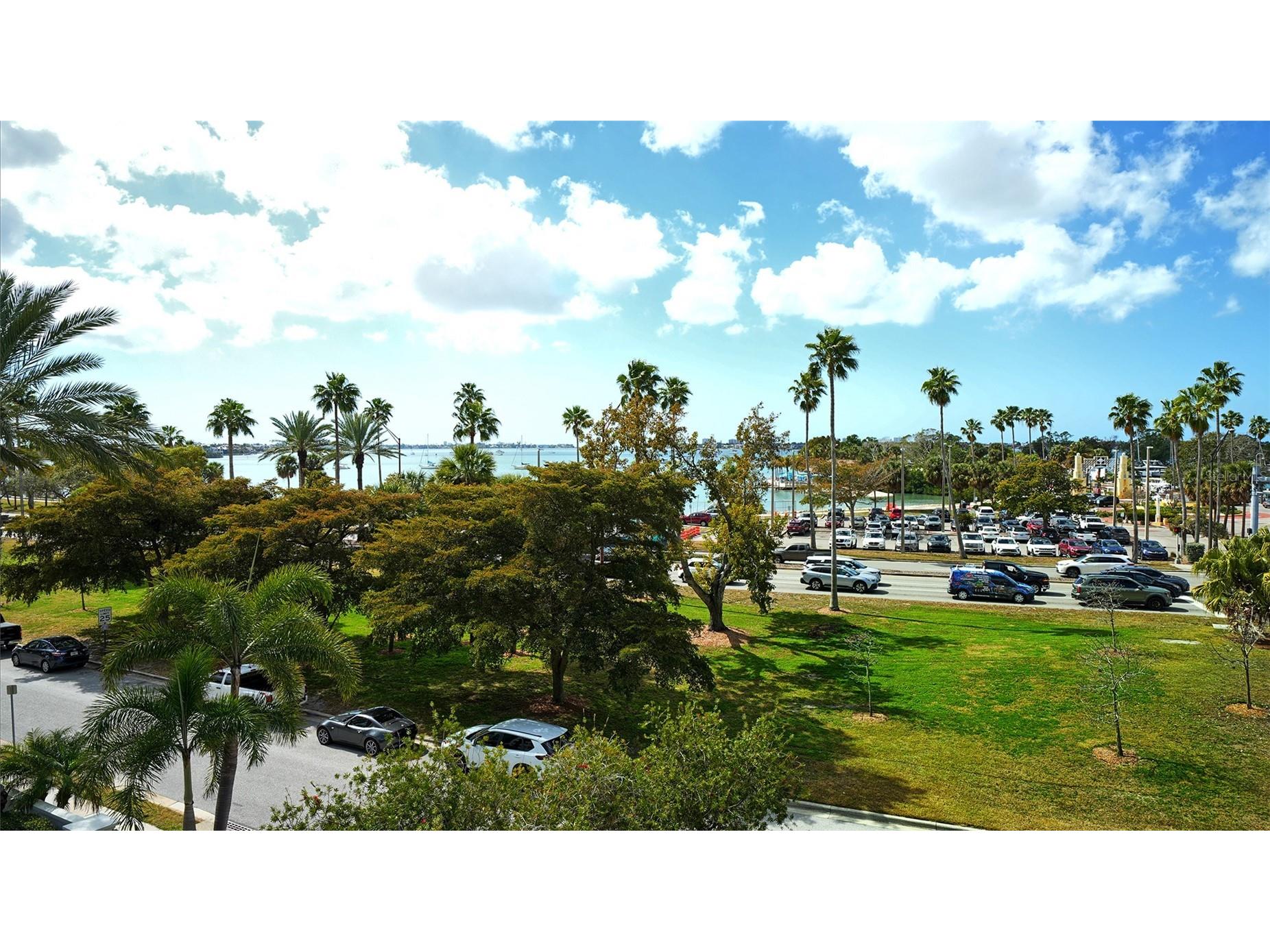 301 S Gulfstream Avenue #303 Sarasota FL 34236 A4682406 image4