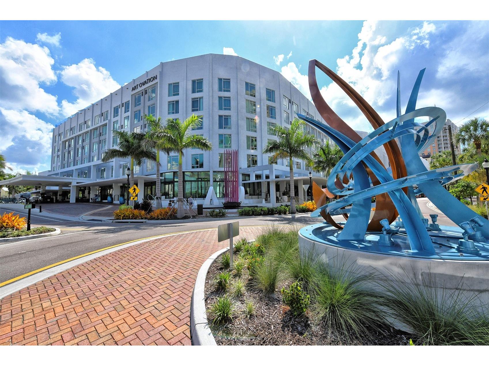 301 S Gulfstream Avenue #303 Sarasota FL 34236 A4682406 image40