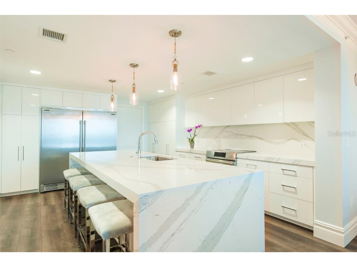 301 S Gulfview Boulevard #304 Clearwater Beach FL 33767 TB8384513 image13