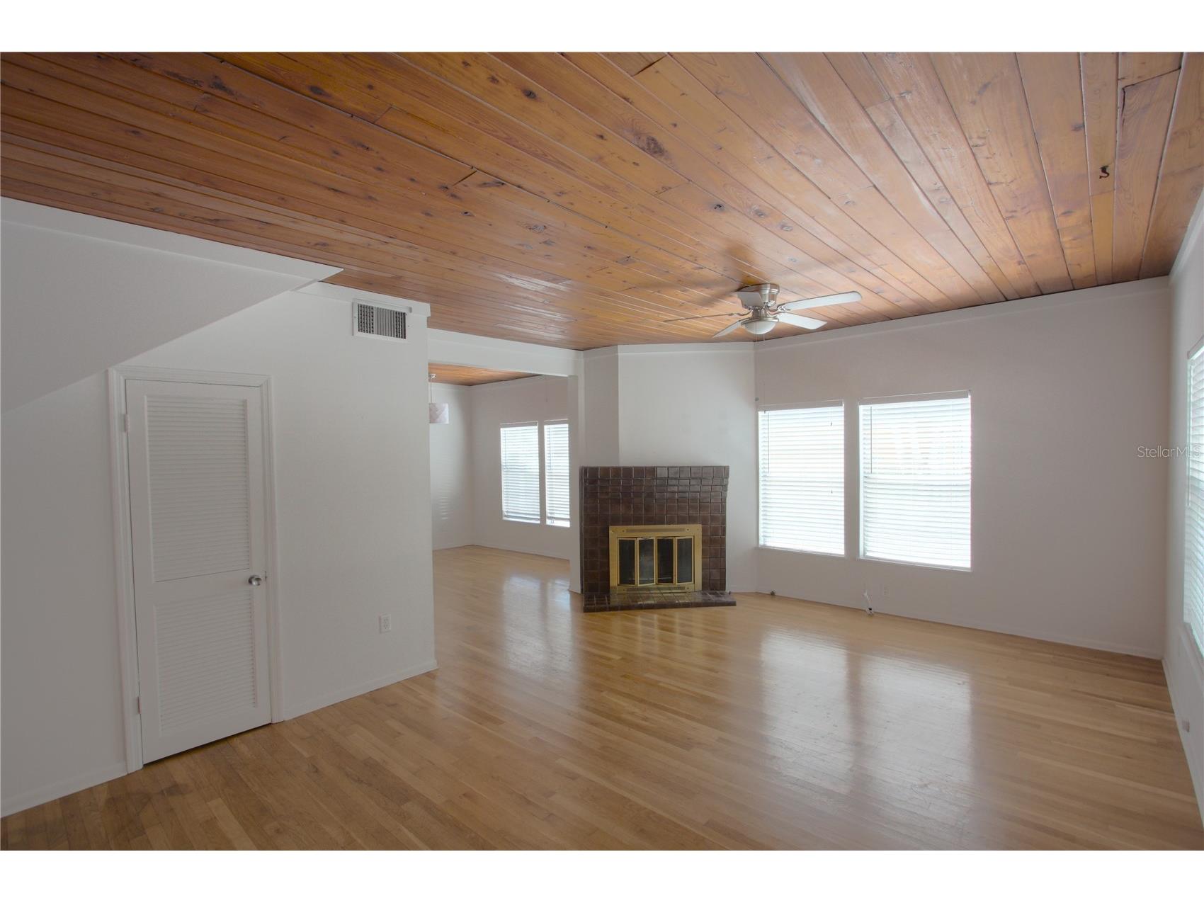301 S Osprey Avenue Sarasota FL 34236 A4680127 image7