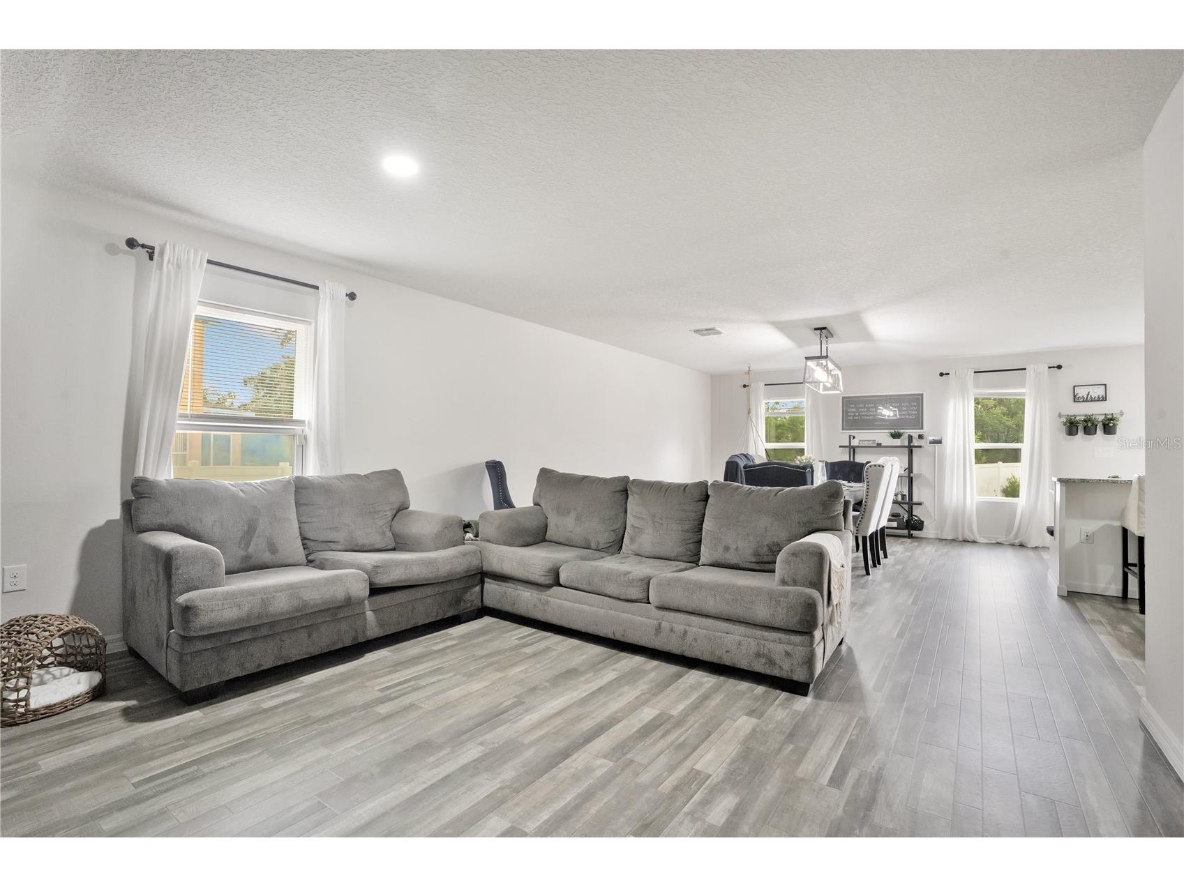 301 Salmon Way Kissimmee FL 34759 O6418256 image3