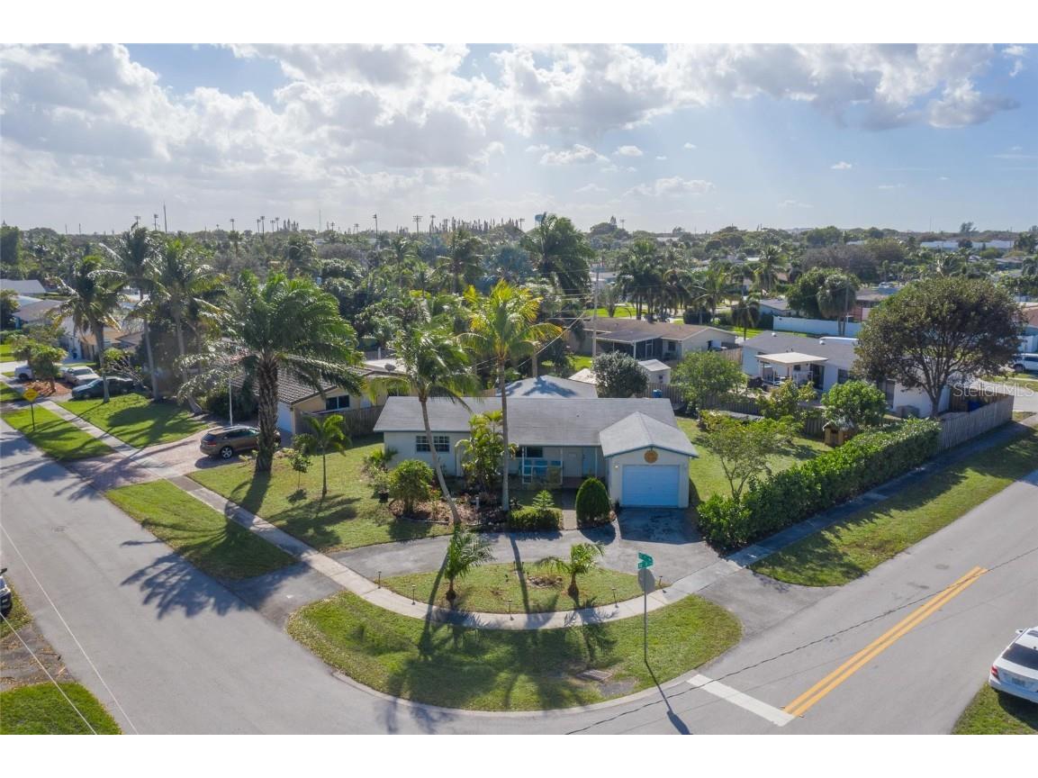301 SE 7th Avenue Deerfield Beach FL 33441 O6192289 image1