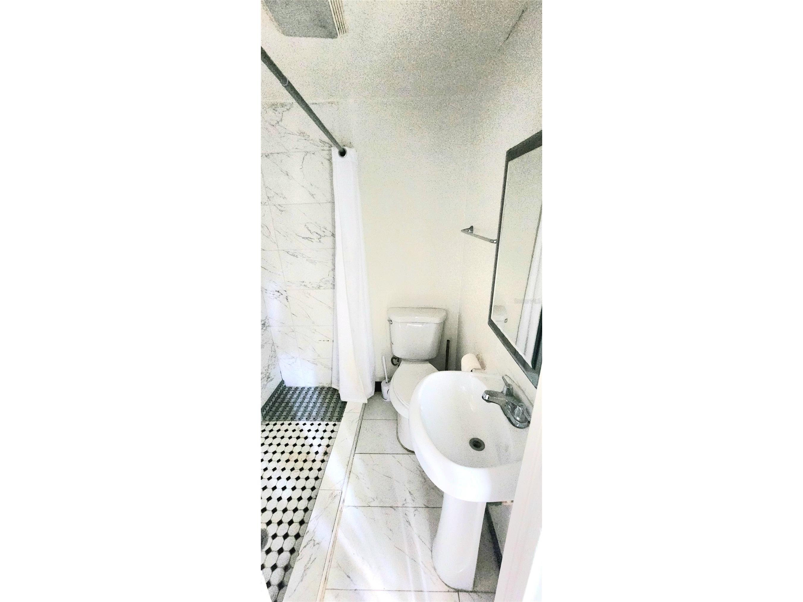 301 SE Avenue B #2 Winter Haven FL 33880 O6400322 image11