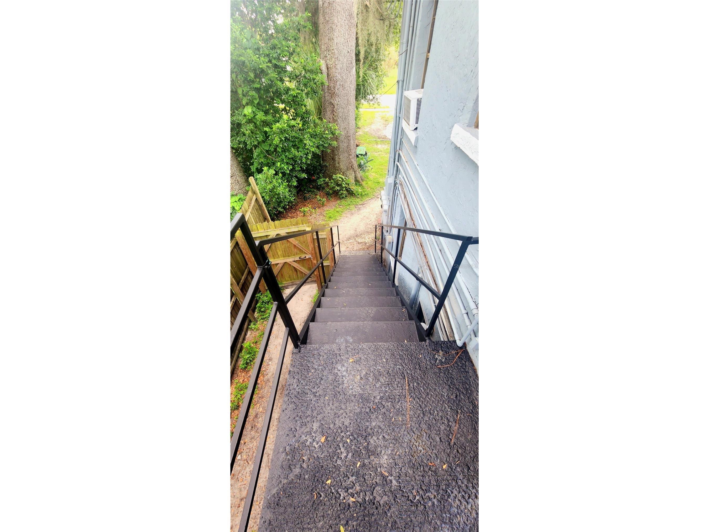 301 SE Avenue B #4 Winter Haven FL 33880 O6400348 image4