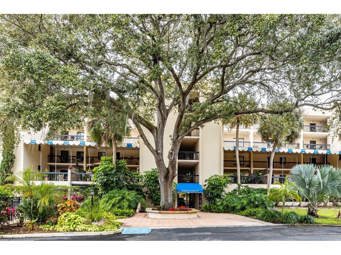 301 Tarpon Point #301 Tarpon Springs FL 34689 U8151762 image1