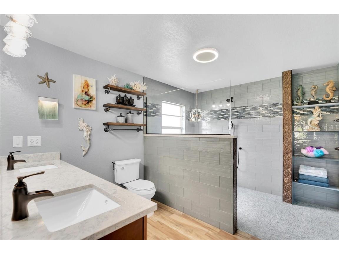 301 Thorn Hill Place Sun City Center FL 33573 C7515255 image10