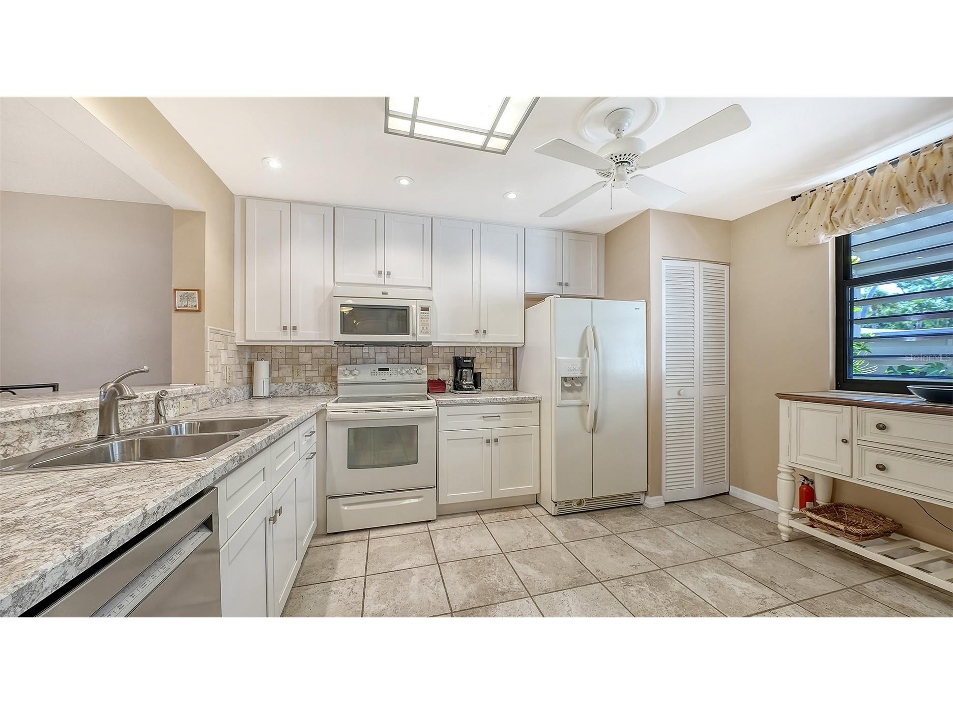 301 Timberlake Drive Bradenton FL 34210 A4699896 image17