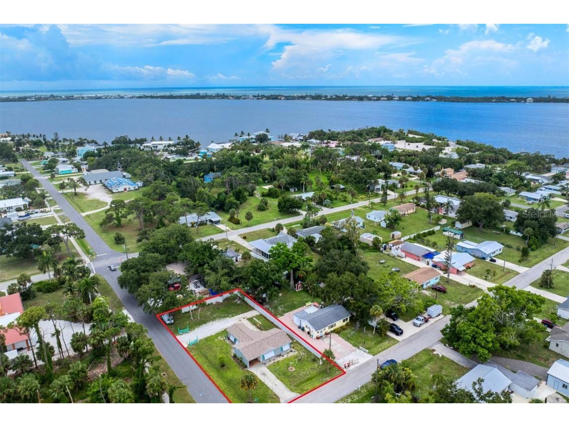 301 W Fray Street Englewood FL 34223 D6137854 image1