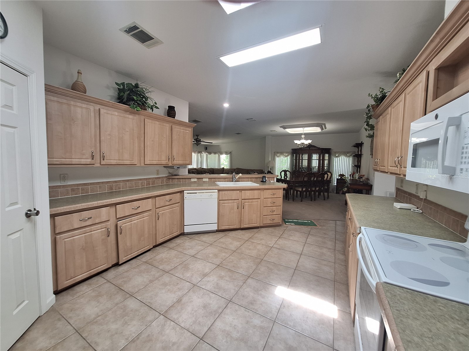 301 Water Landing Drive Oak Hill FL 32759 NS1088621 image18