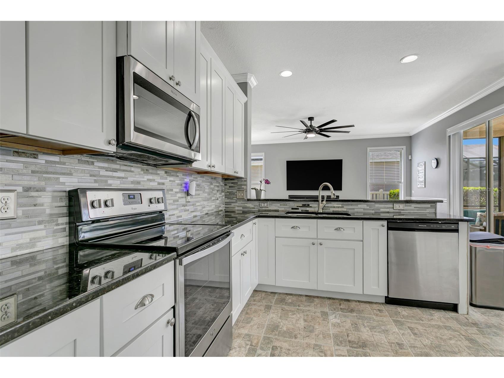 3010 42nd Avenue E Bradenton FL 34208 A4692542 image17