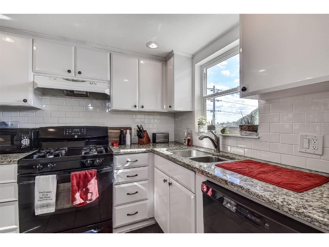 3010 59th Street S #301 Gulfport FL 33707 TB8458044 image4