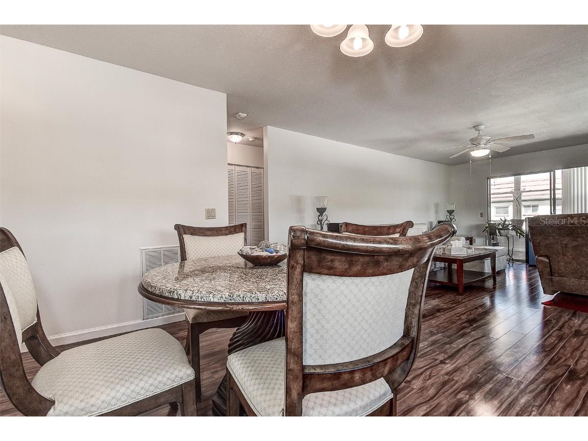 3010 59th Street S #301 Gulfport FL 33707 TB8458044 image9