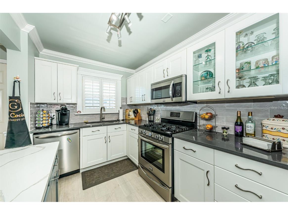 3010 59th Street S #302 Gulfport FL 33707 TB8456837 image15