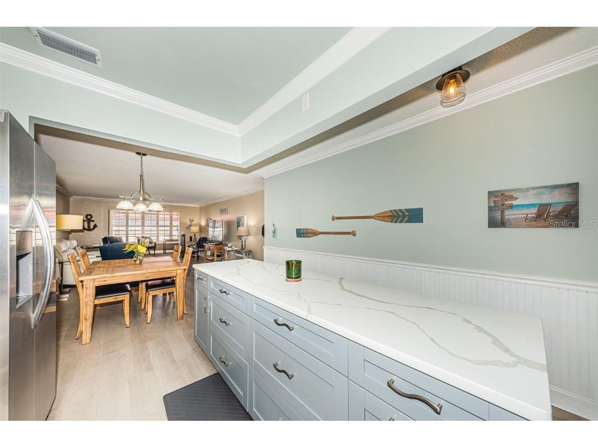 3010 59th Street S #302 Gulfport FL 33707 TB8456837 image16