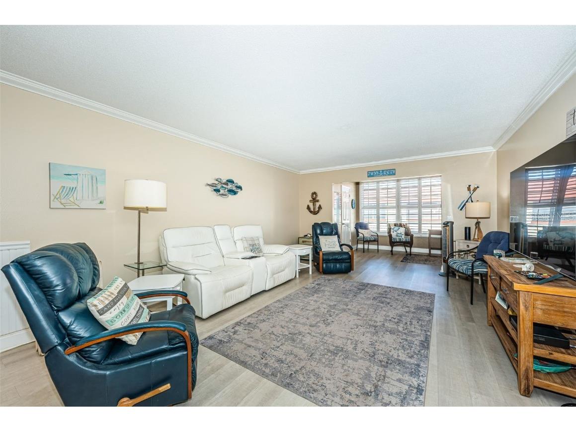 3010 59th Street S #302 Gulfport FL 33707 TB8456837 image2