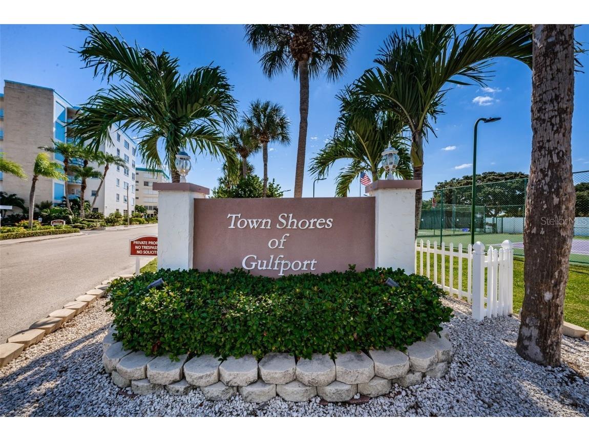 3010 59th Street S #302 Gulfport FL 33707 TB8456837 image35