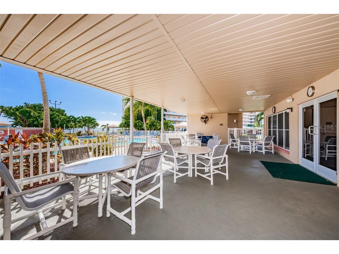 3010 59th Street S #302 Gulfport FL 33707 TB8456837 image49