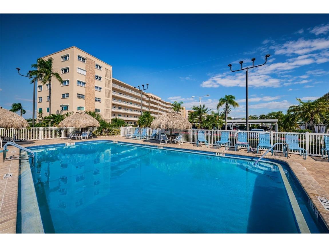 3010 59th Street S #302 Gulfport FL 33707 TB8456837 image55