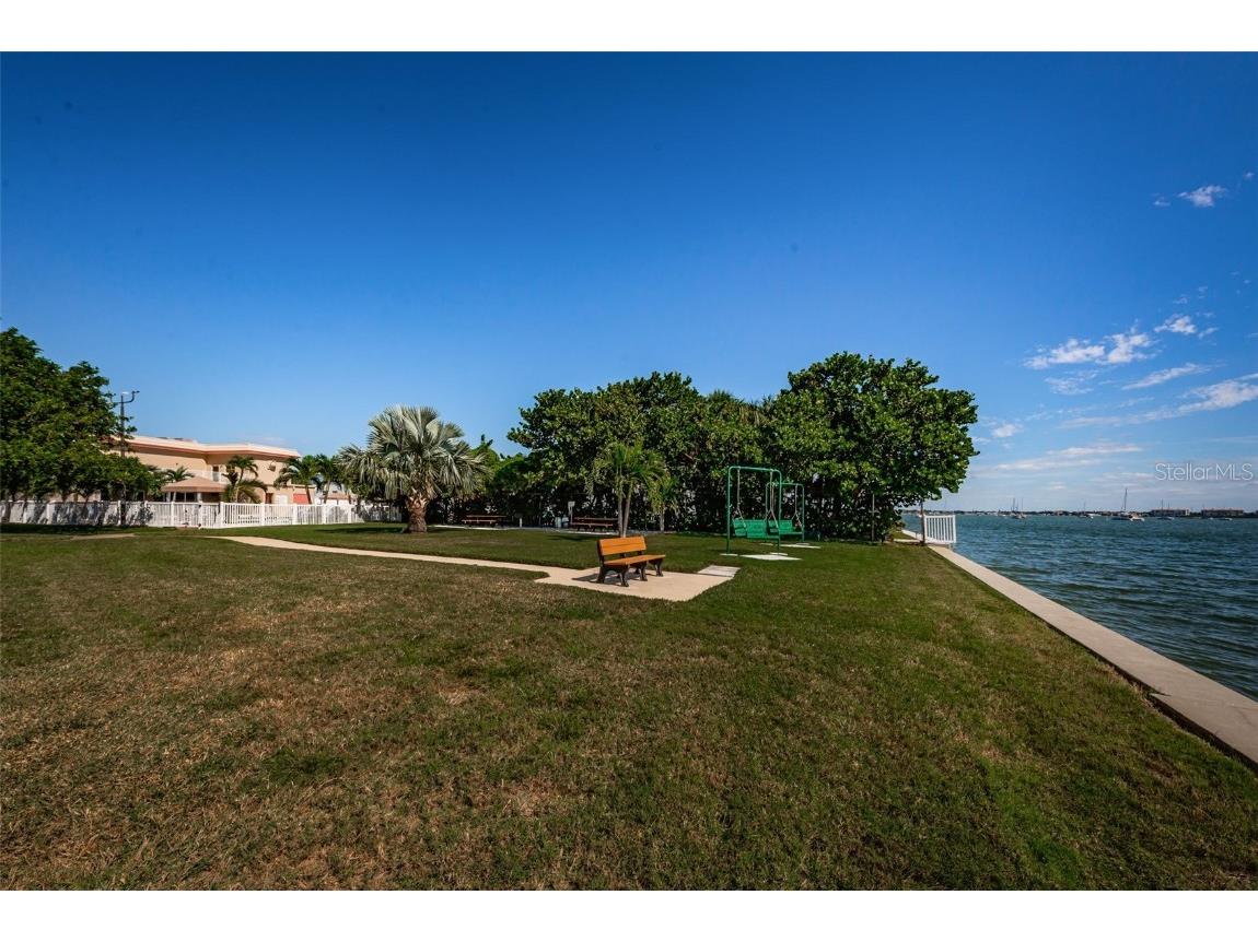 3010 59th Street S #302 Gulfport FL 33707 TB8456837 image58