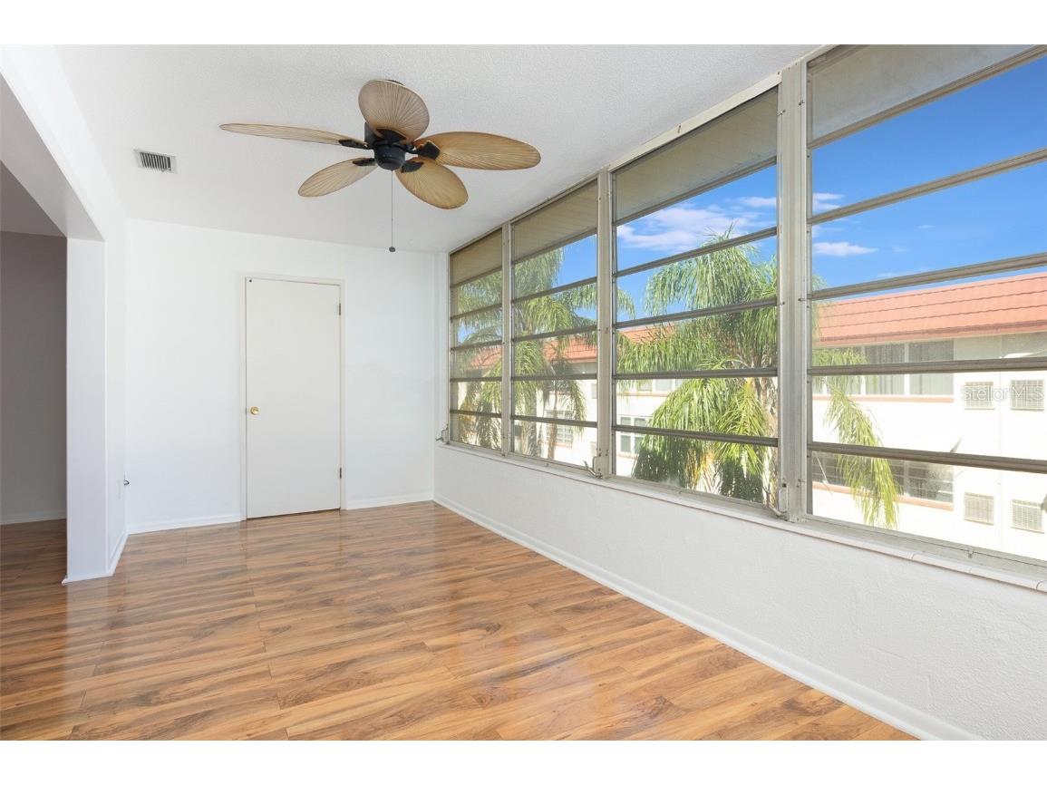 3010 59th Street S #303 Gulfport FL 33707 TB8348702 image10