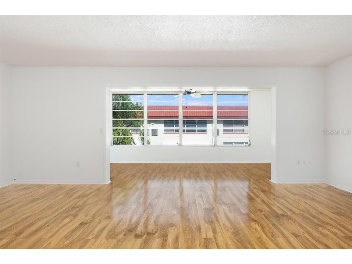 3010 59th Street S #303 Gulfport FL 33707 TB8348702 image5