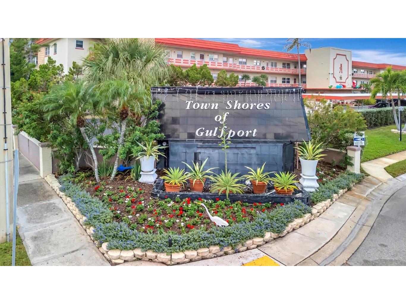 3010 59th Street S #306 Gulfport FL 33707 TB8443805 image1