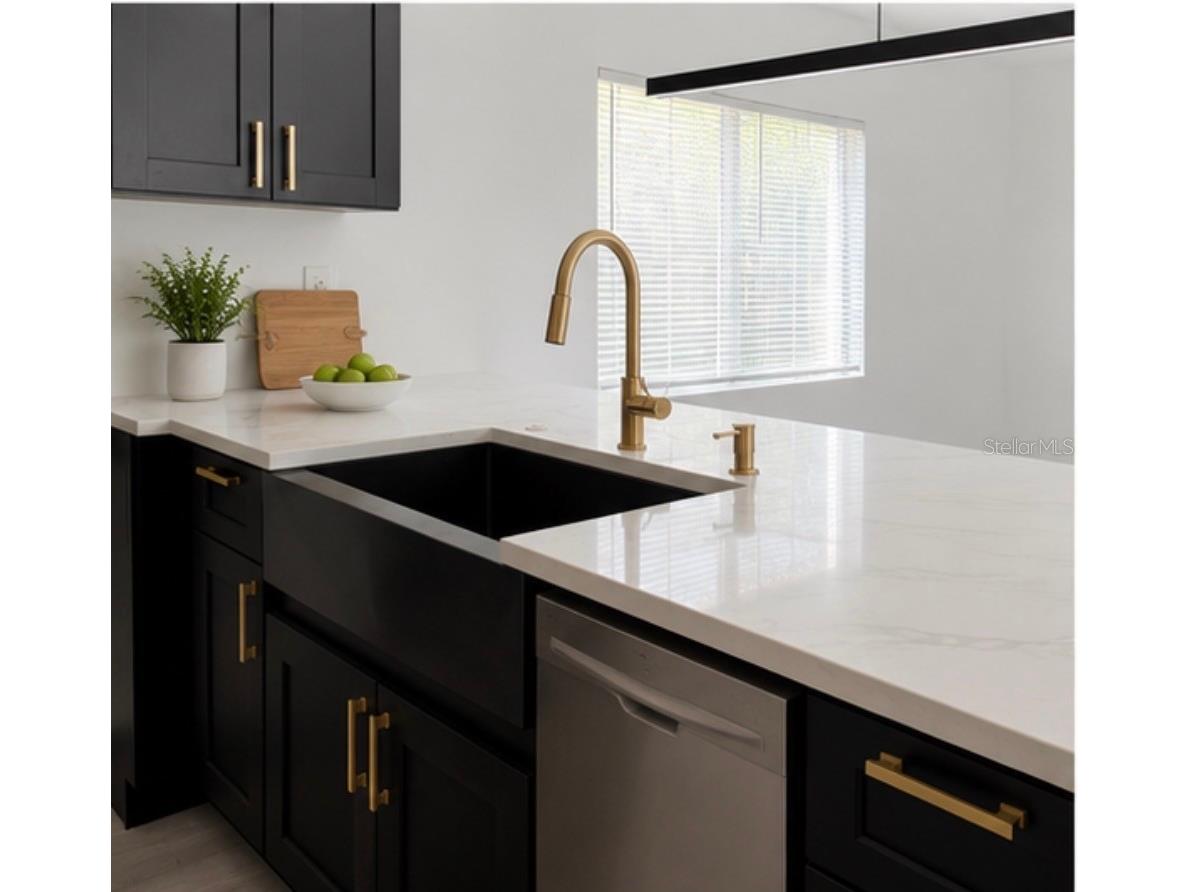 3010 6th Avenue S Saint Petersburg FL 33712 TB8516334 image5