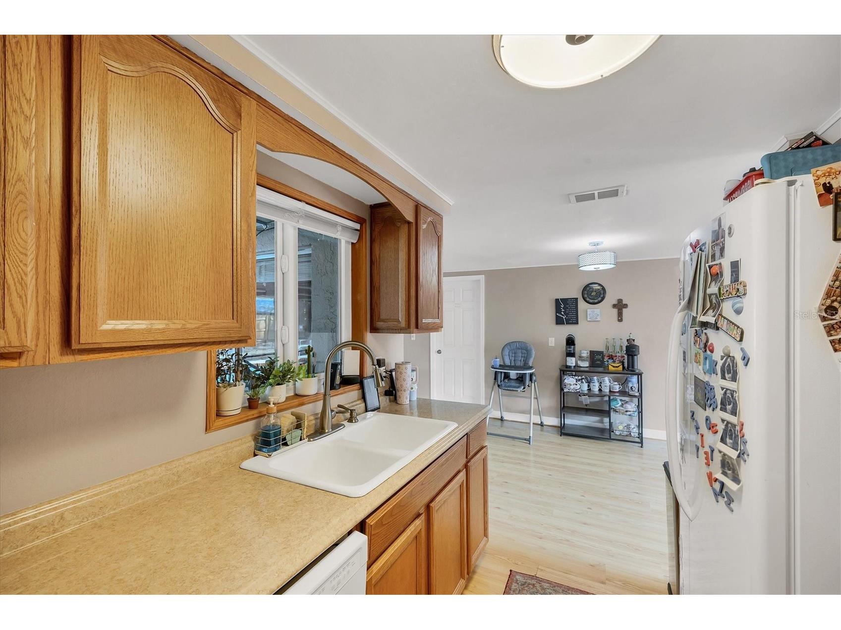3010 Golden Rain Drive Sarasota FL 34232 A4683356 image17