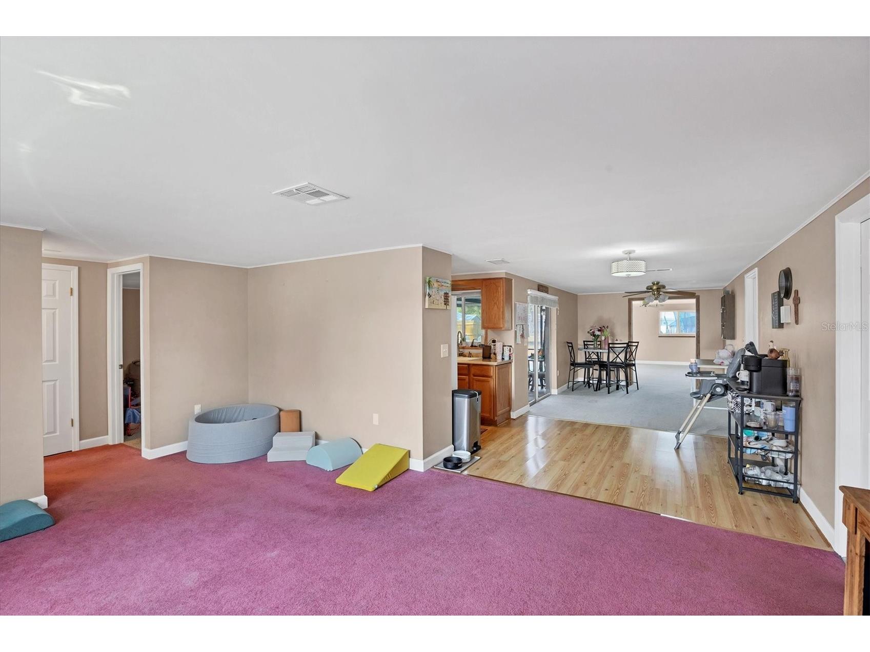 3010 Golden Rain Drive Sarasota FL 34232 A4683356 image21
