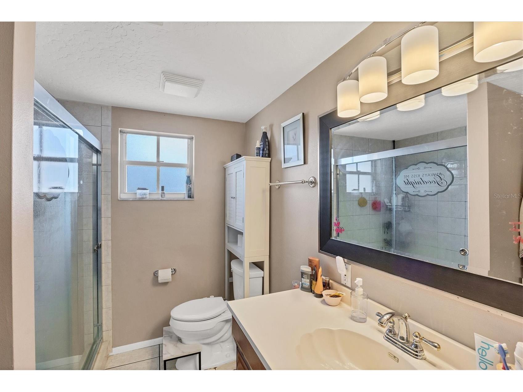 3010 Golden Rain Drive Sarasota FL 34232 A4683356 image24
