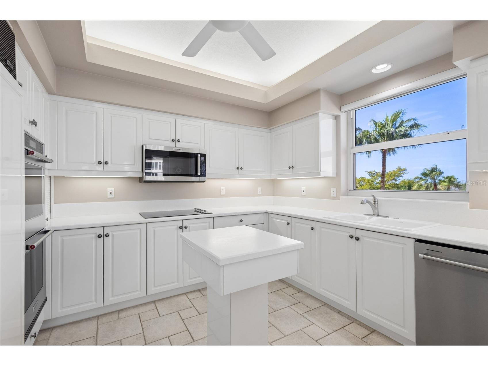 3010 Grand Bay Boulevard #432 Longboat Key FL 34228 - SARASOTA BAY A4683353 image13