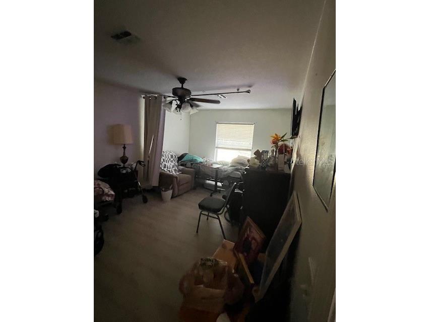 3010 Greynolds Avenue Spring Hill FL 34608 W7884245 image2