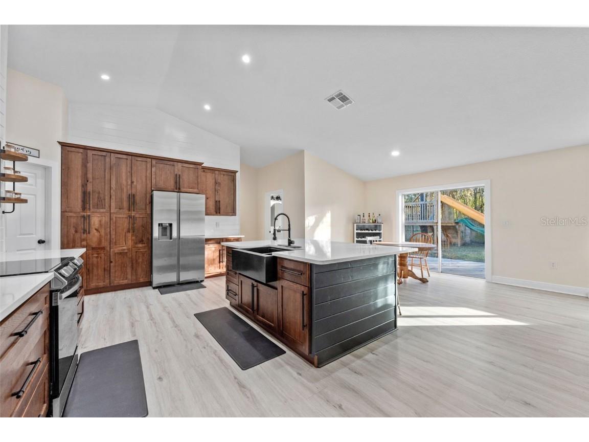 3010 Lackland Avenue Spring Hill FL 34608 TB8443390 image9