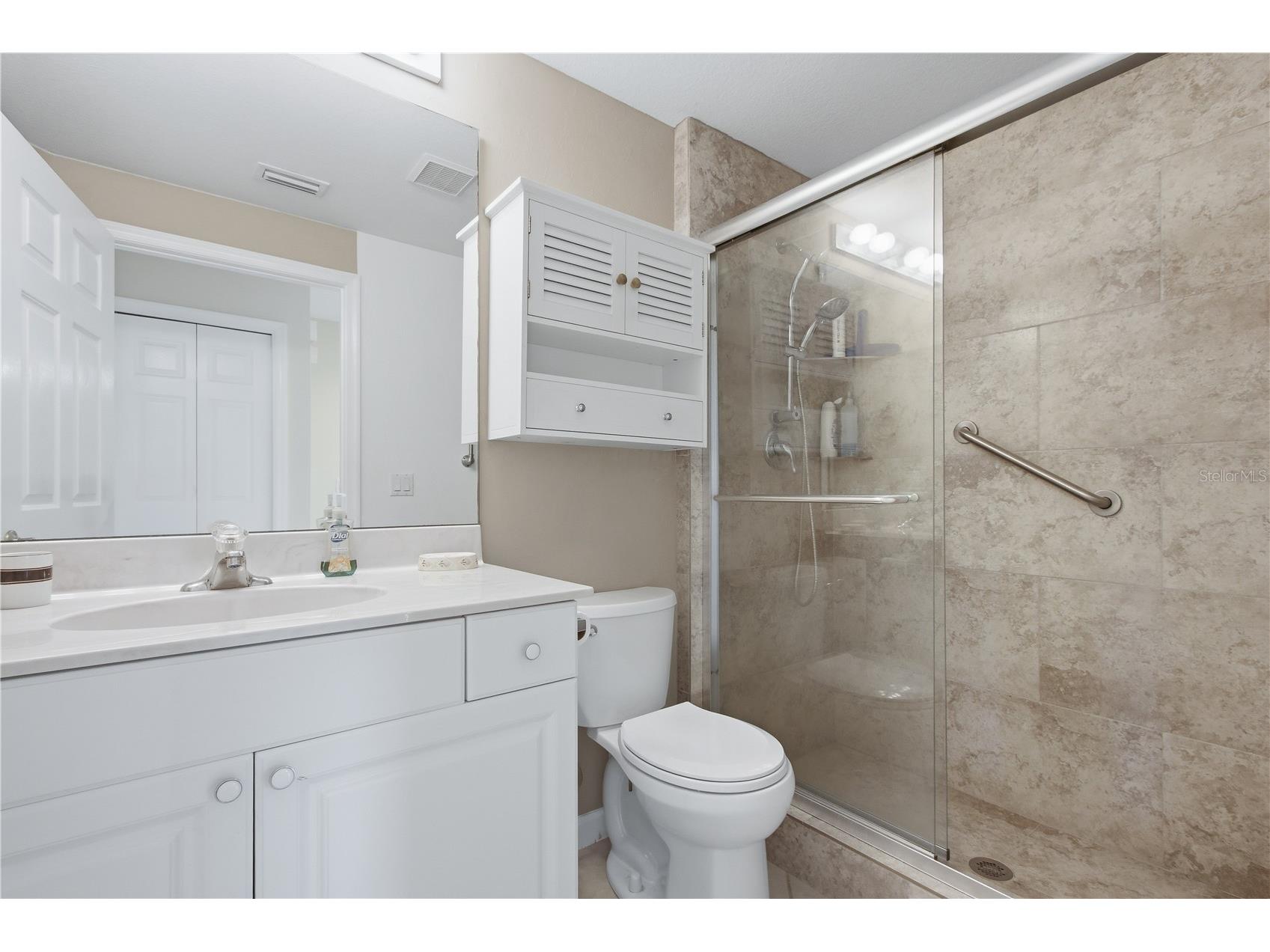 3010 Meandering Way #101 Fort Myers FL 33905 O6423317 image3
