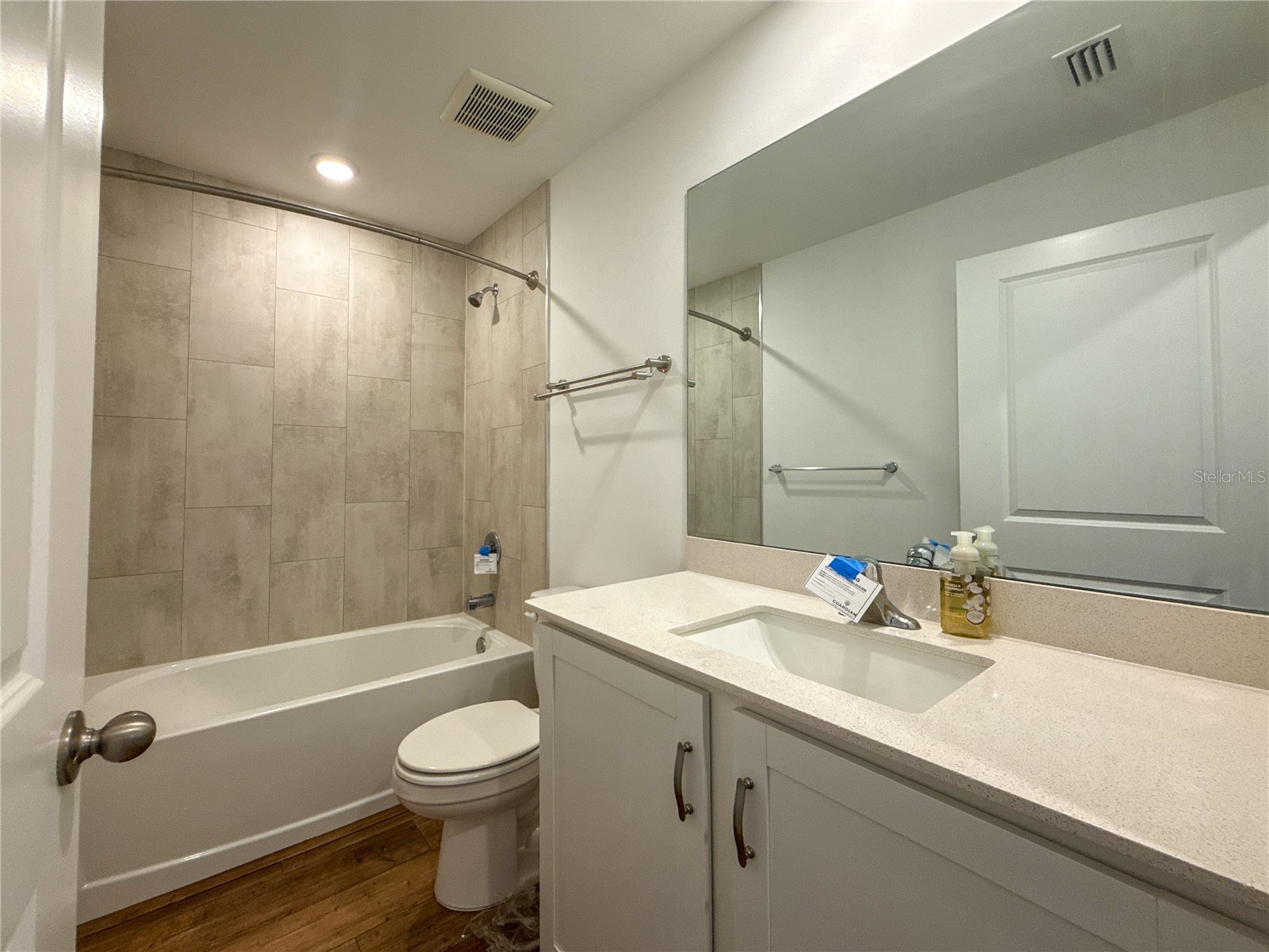 3010 NE 6th Place Cape Coral FL 33909 TB8508670 image15