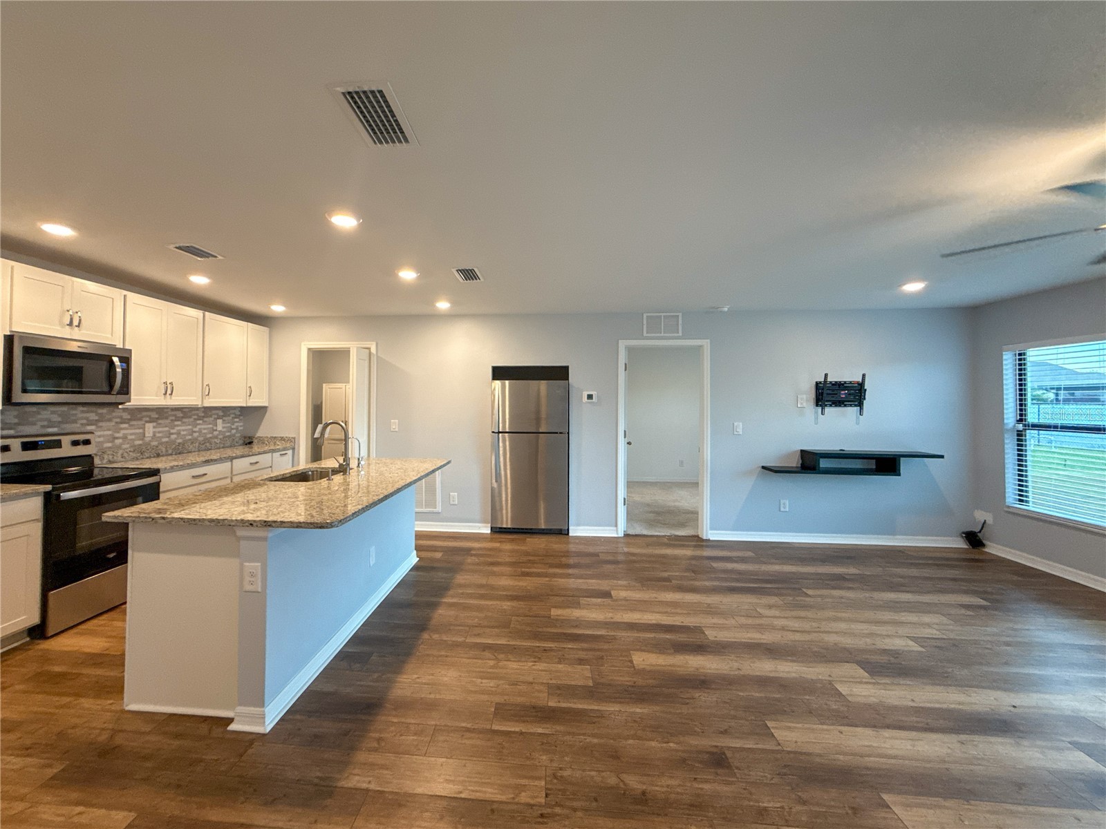 3010 NE 6th Place Cape Coral FL 33909 TB8508670 image5