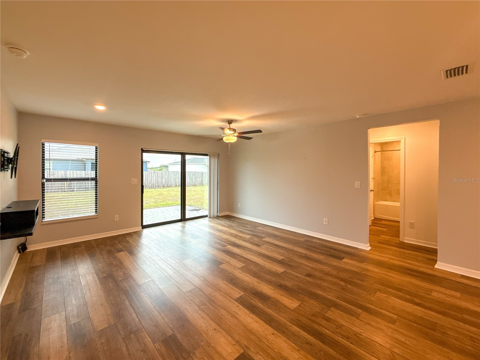 3010 NE 6th Place Cape Coral FL 33909 TB8508670 image8