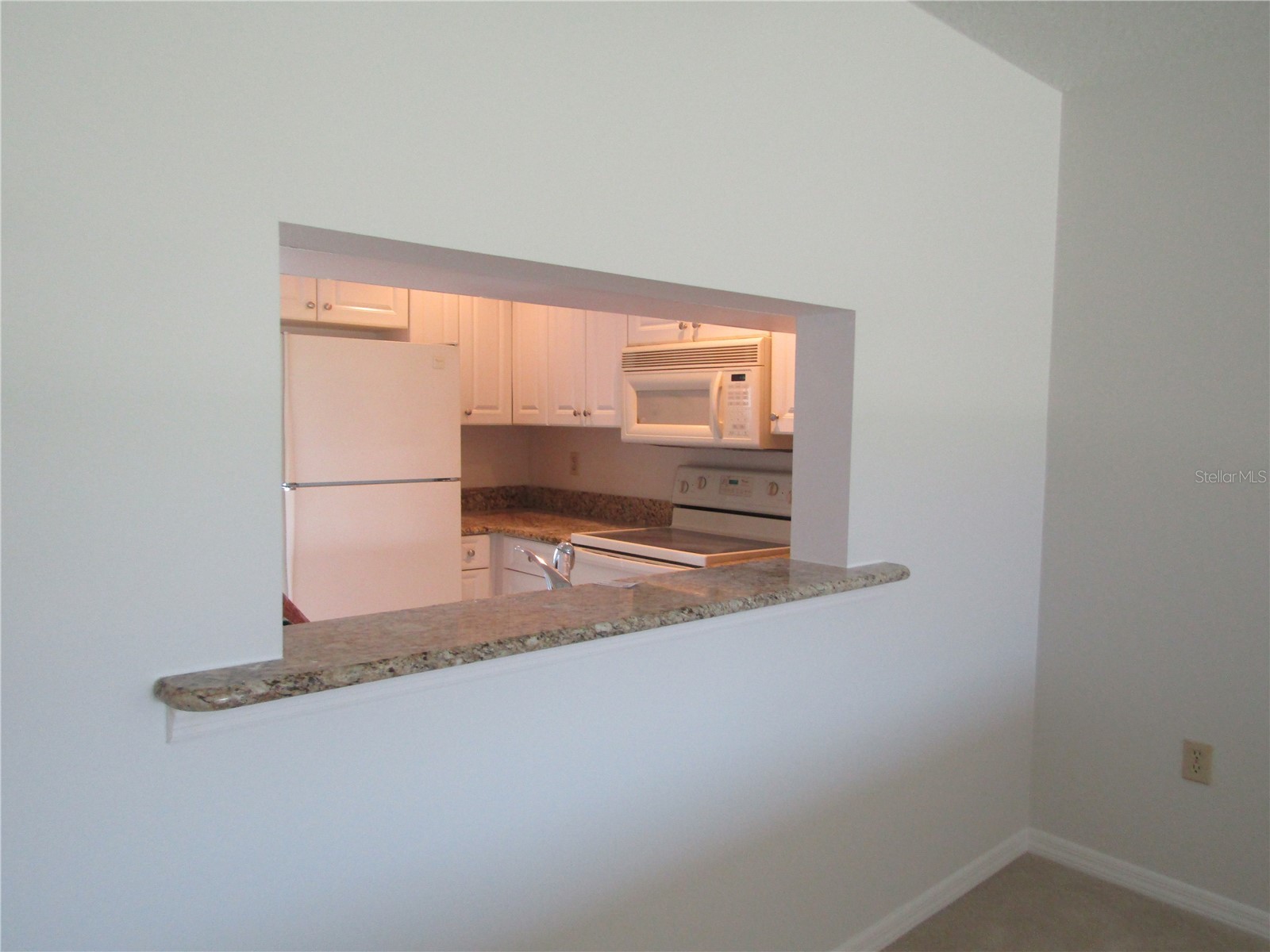 3010 Ringwood Meadow #6 Sarasota FL 34235 A4689324 image5