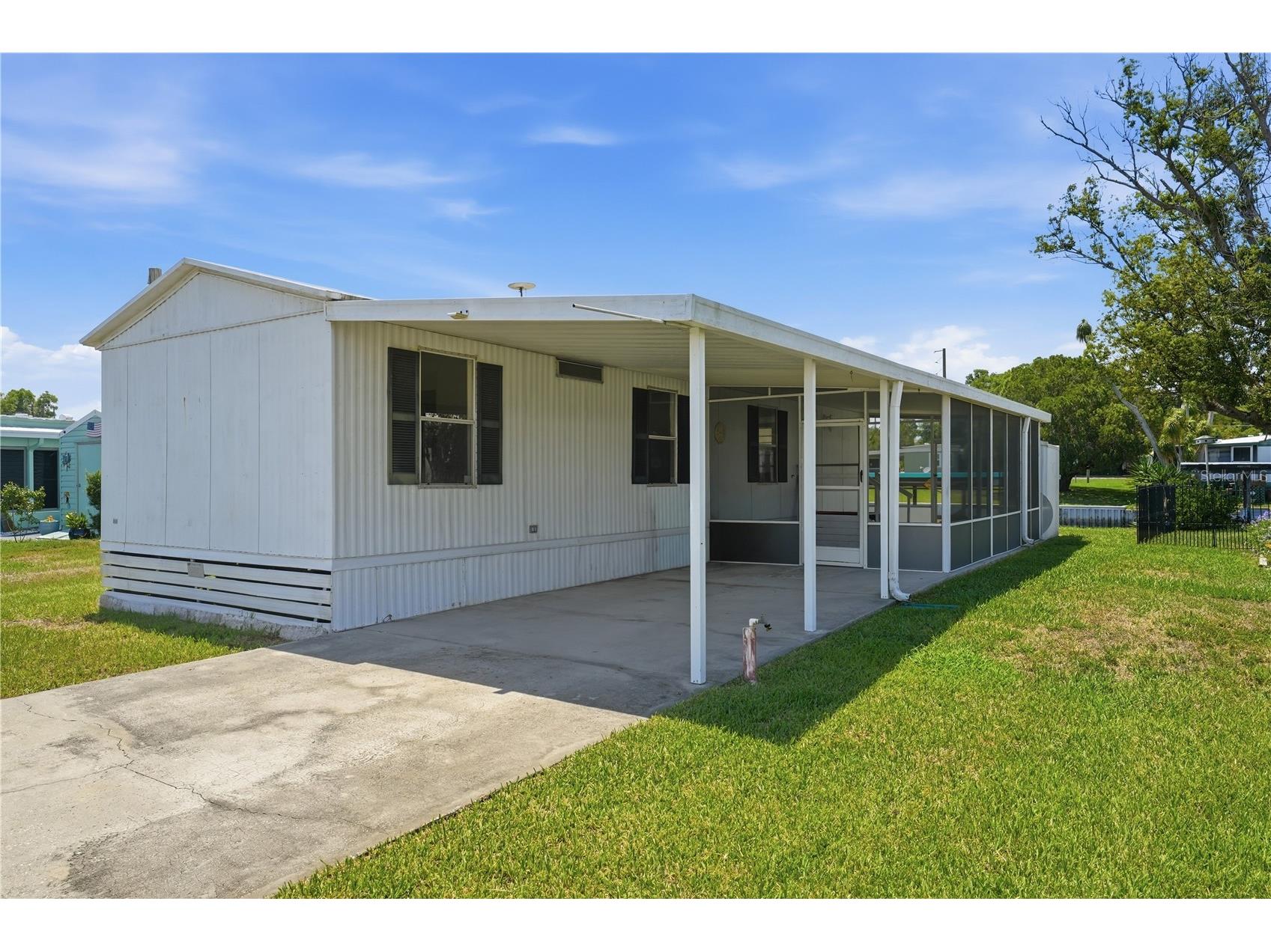 30107 Green Bay Drive Tavares FL 32778 - HARRIS CHAIN OF LAKES G5112841 image2